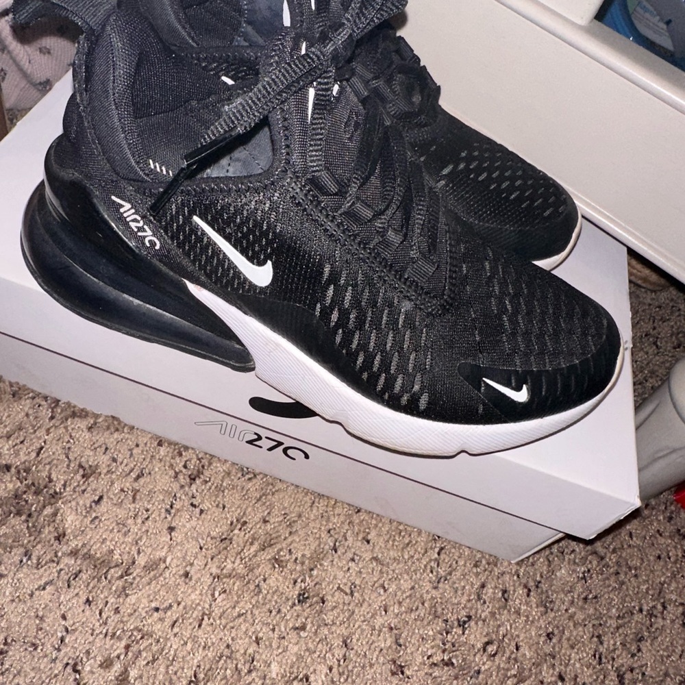 Nike Air Max 270 Black Sneakers